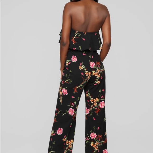 Floral tube sleeveless jumpsuit black medium - Picture 7 of 9